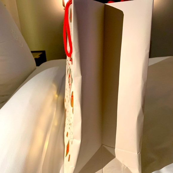 Brand new limited edition Lyise Vuitton shopping bag with fabrics handles - Picture 3 of 3